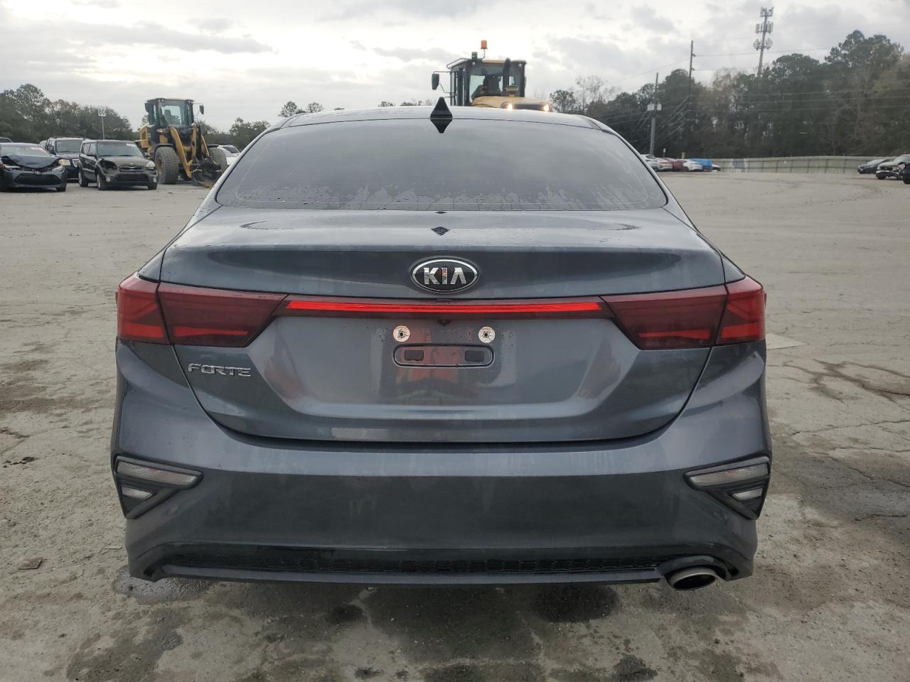 2021 Kia Forte - Image 6