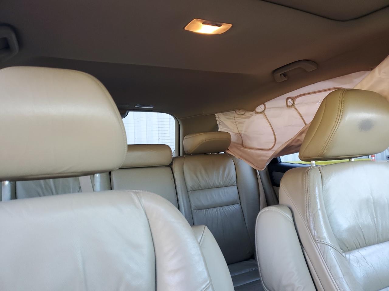 2010 Honda CR-V - Image 10