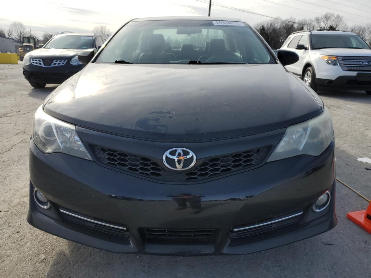 2012 Toyota Camry - Image 5