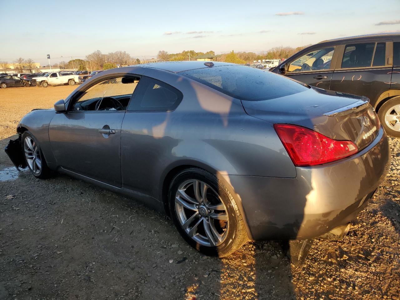 2008 Infiniti G - Image 2