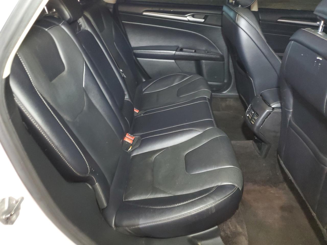 2017 Ford Fusion - Image 10
