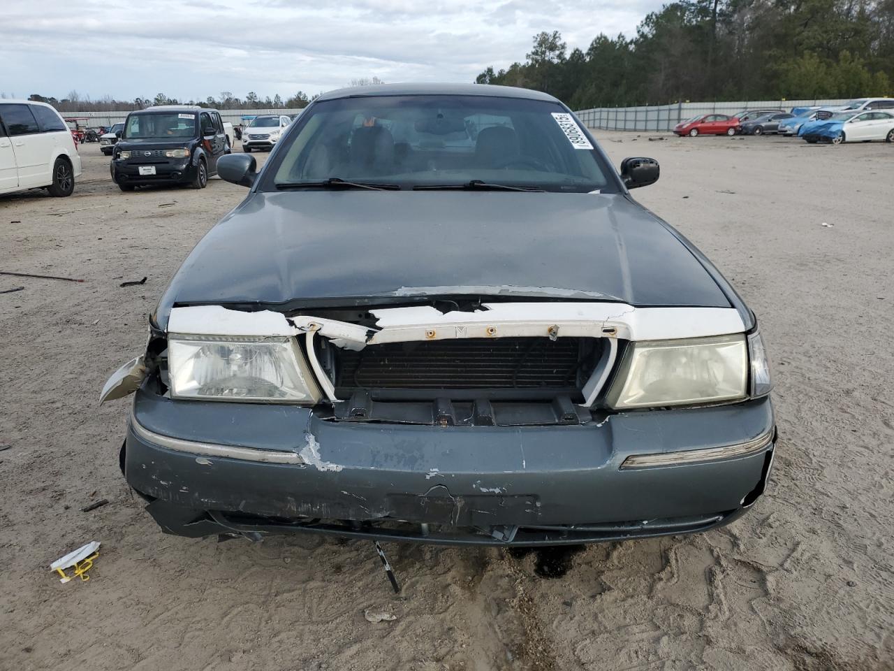 2003 Mercury Grand Marquis - Image 5