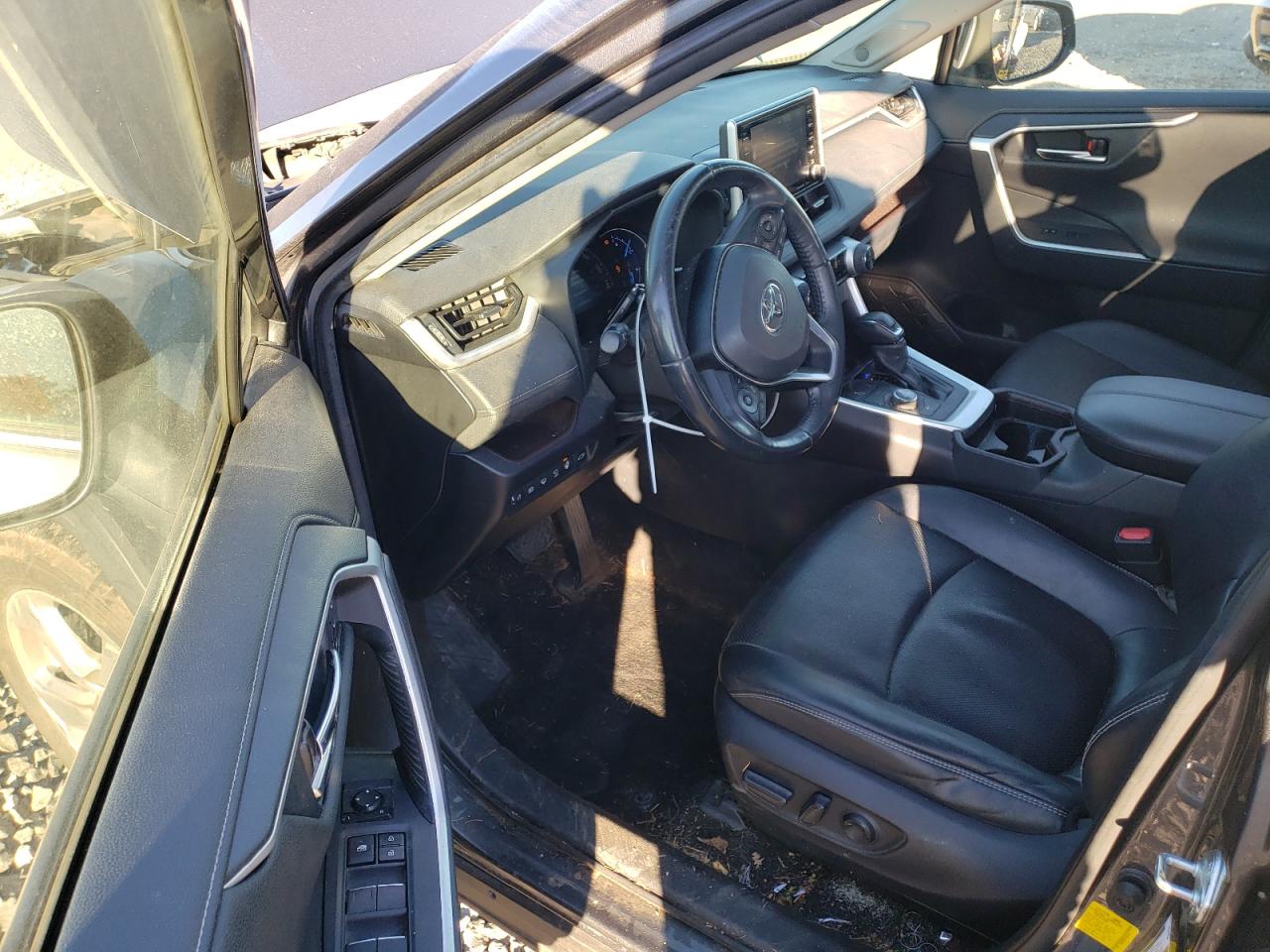 2019 Toyota RAV 4 - Image 8