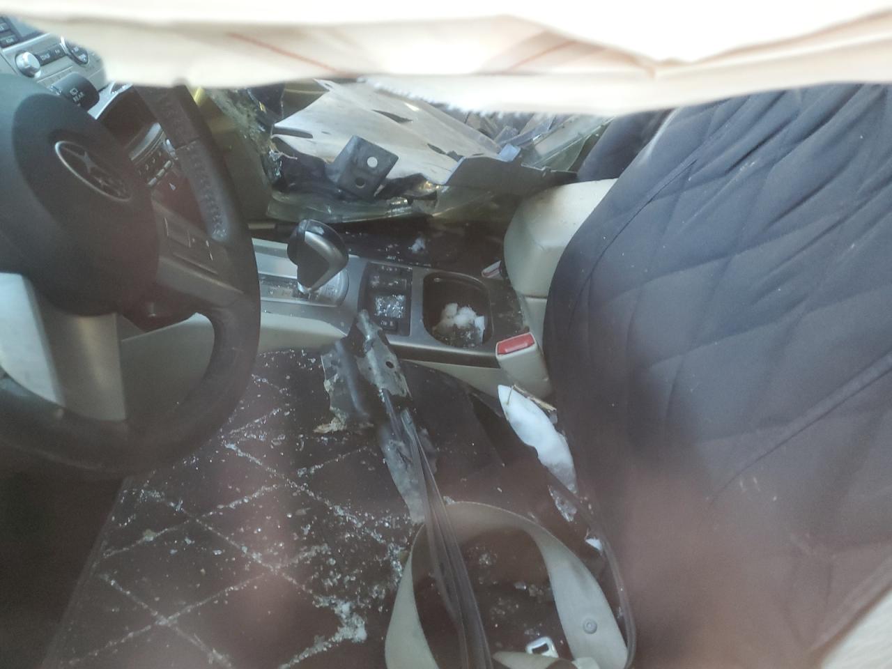 2010 Subaru Outback - Image 7
