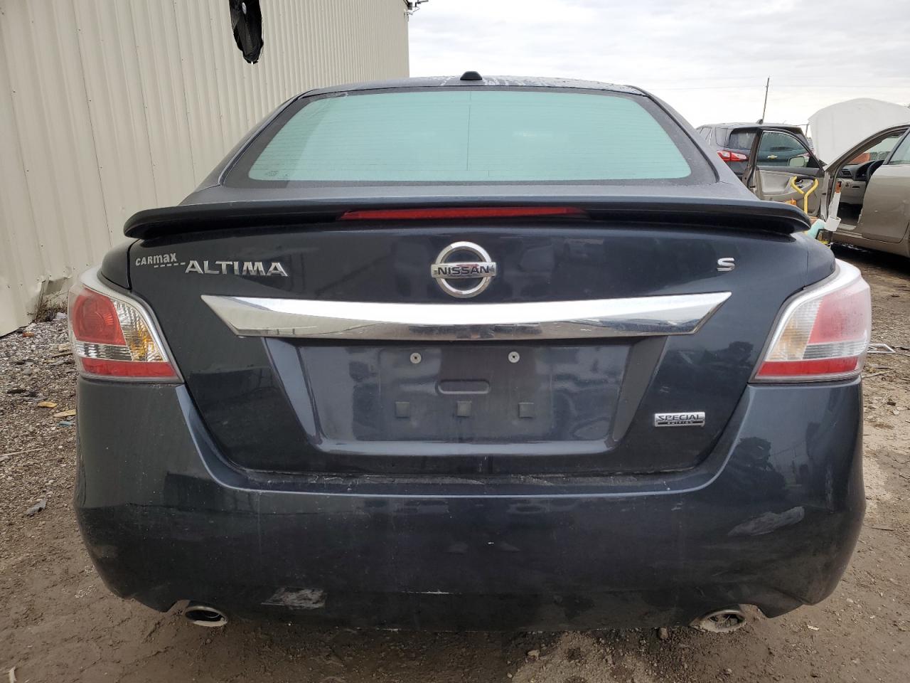 2015 Nissan Altima - Image 6