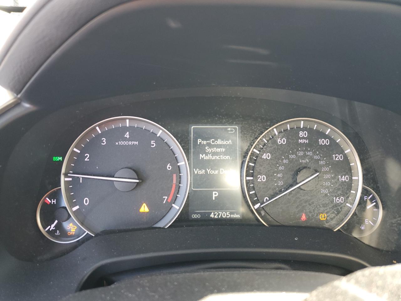 2021 Lexus RX - Image 9