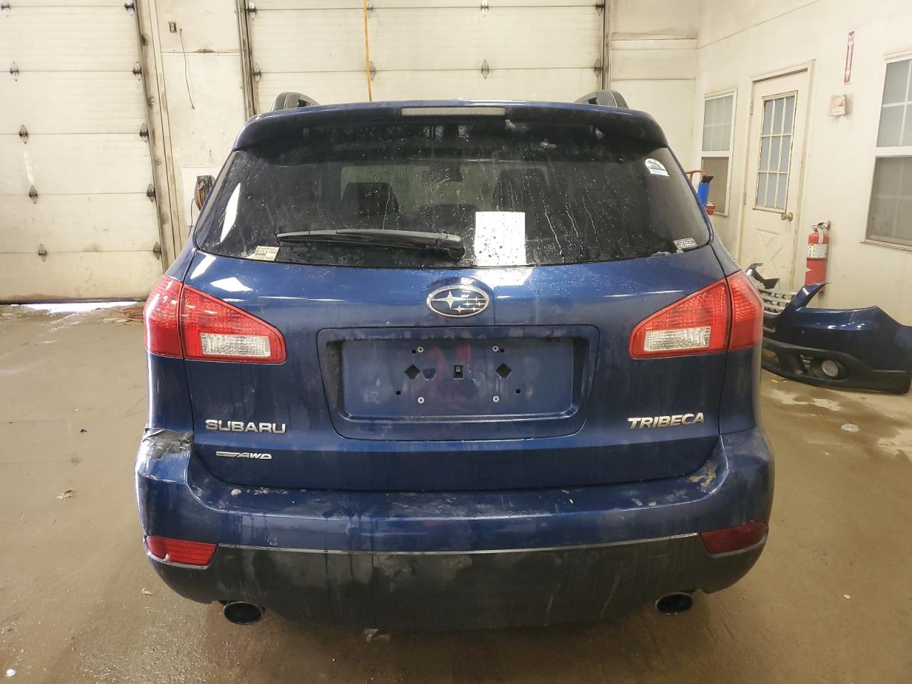 2011 Subaru Tribeca - Image 6