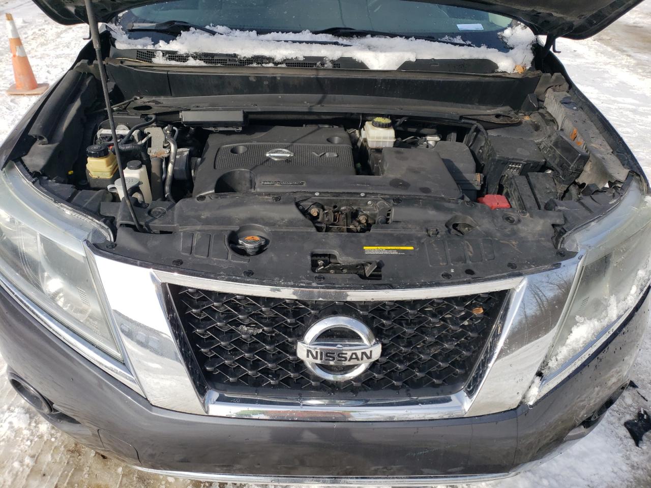 2014 Nissan Pathfinder - Image 12