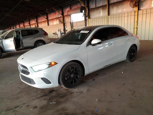 2019 Mercedes-Benz A 220