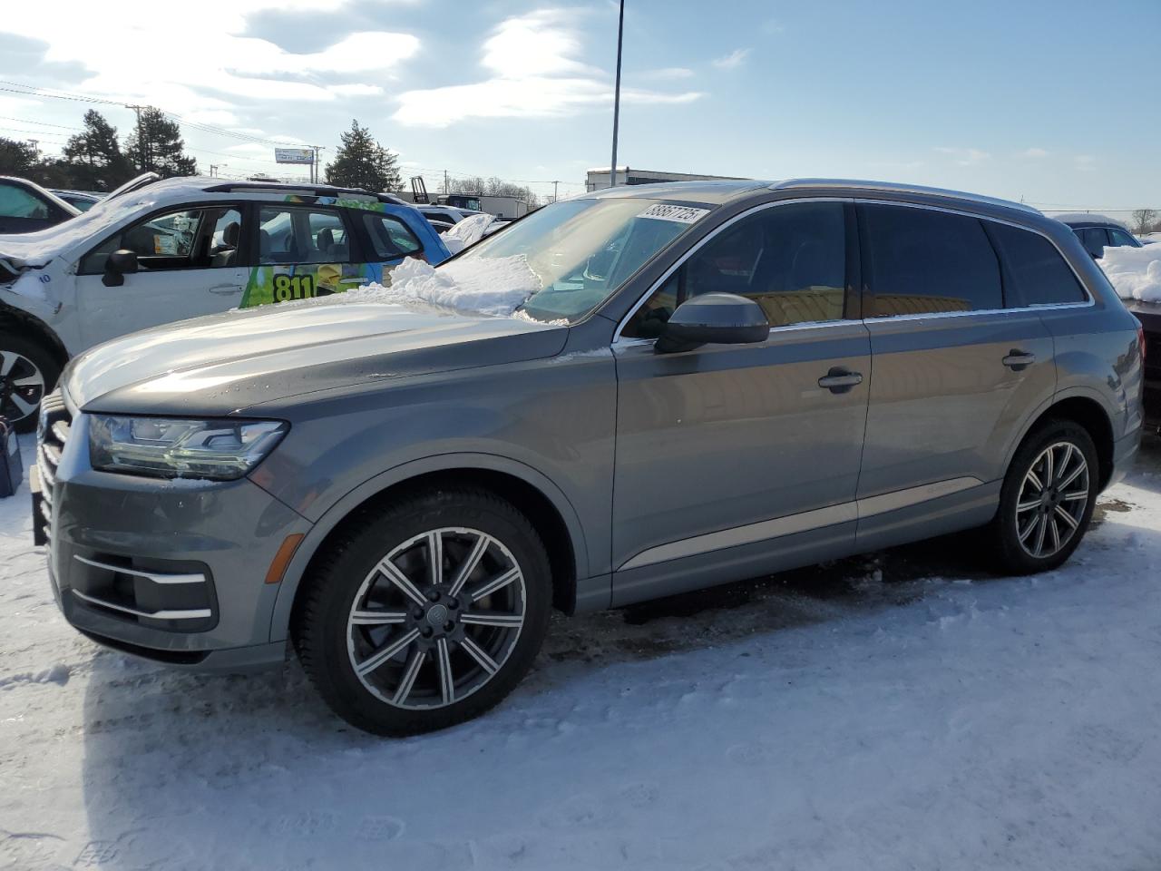 2017 AUDI Q7