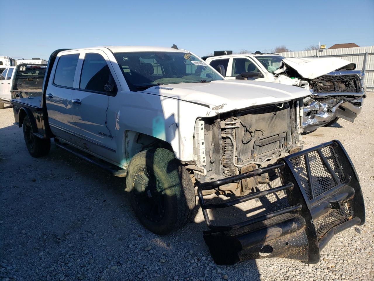2015 Chevrolet Silverado - Image 4