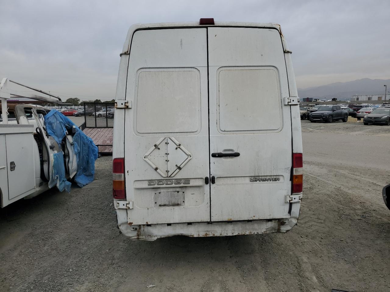 2006 Dodge Sprinter - Image 6