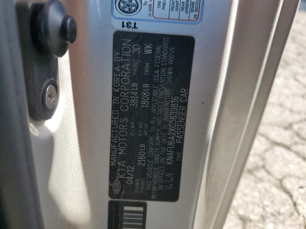 2012 Kia Forte - Image 13