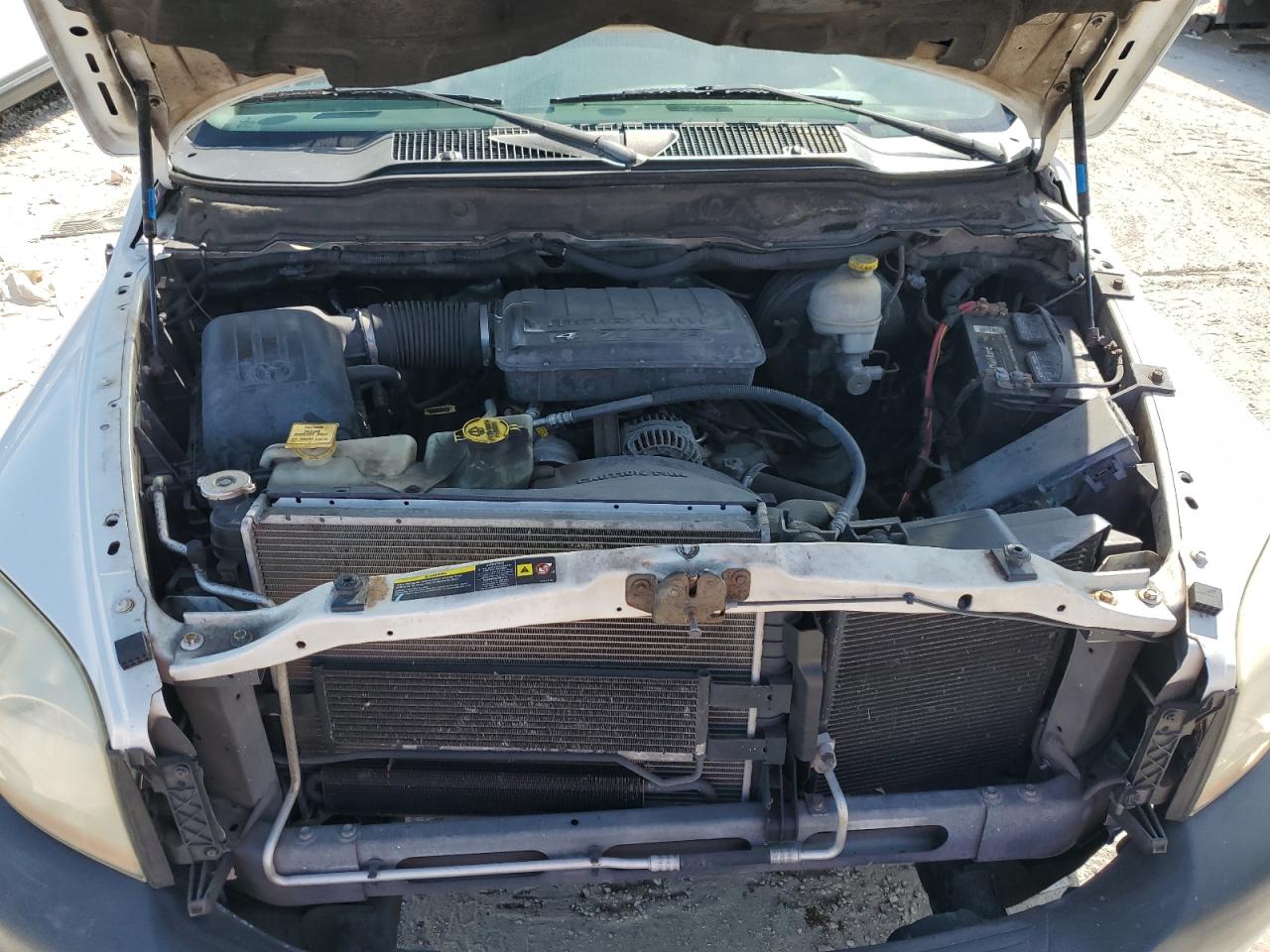 2006 Dodge RAM - Image 11