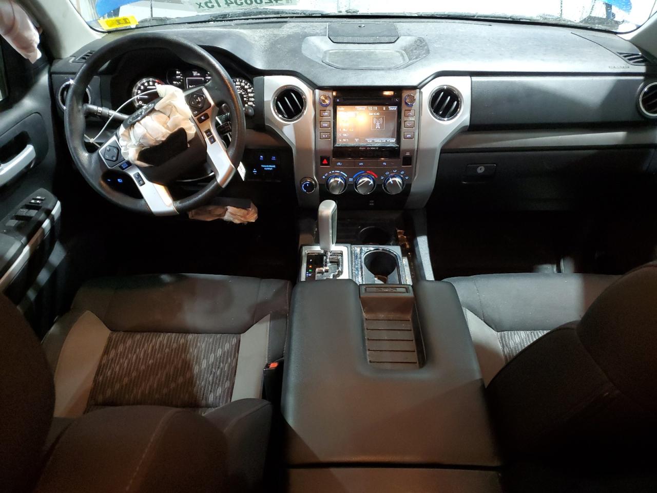 2018 Toyota Tundra - Image 8