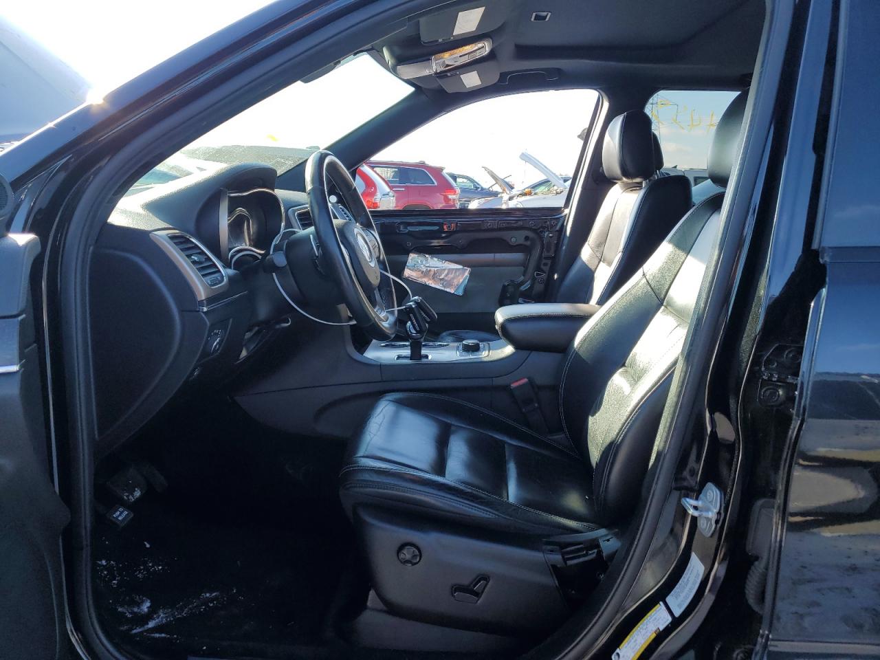 2015 Jeep Grand Cherokee - Image 7