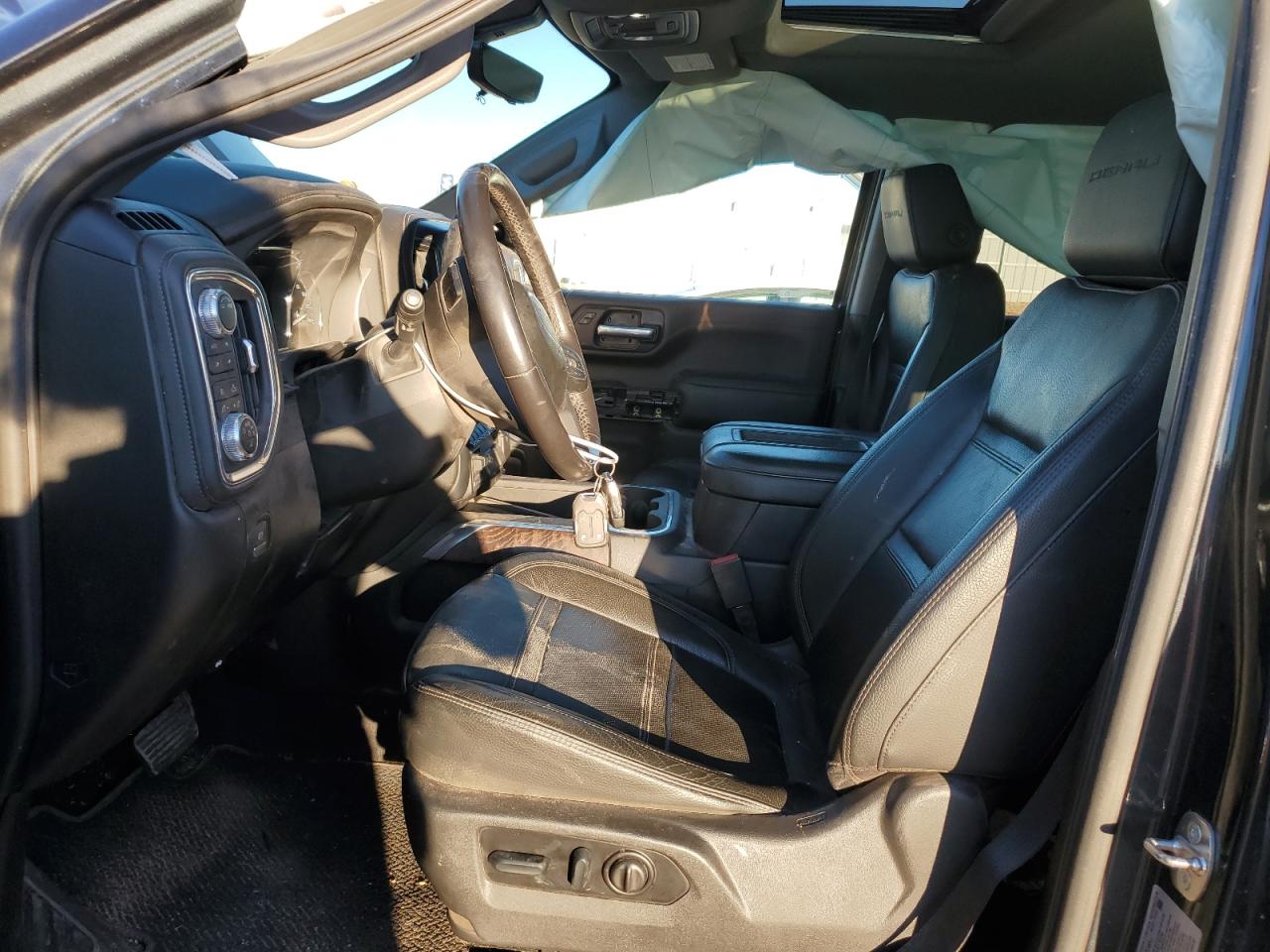 2022 GMC Sierra - Image 7