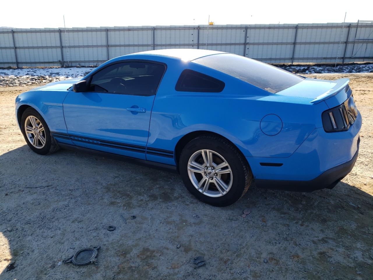 2011 Ford Mustang - Image 2