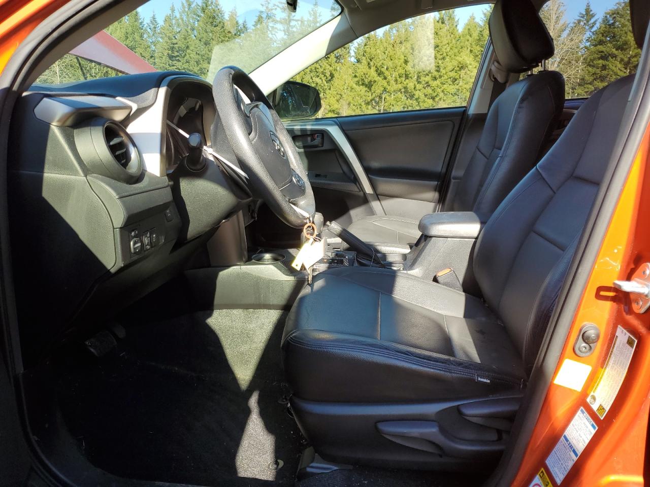 2015 Toyota RAV 4 - Image 7