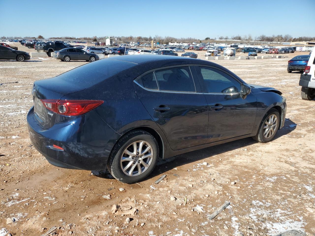 2016 Mazda 3 - Image 3