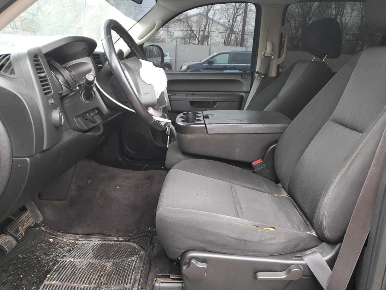 2011 Chevrolet Silverado - Image 7