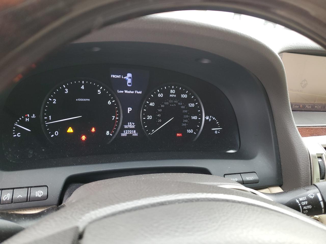 2013 Lexus LS - Image 9