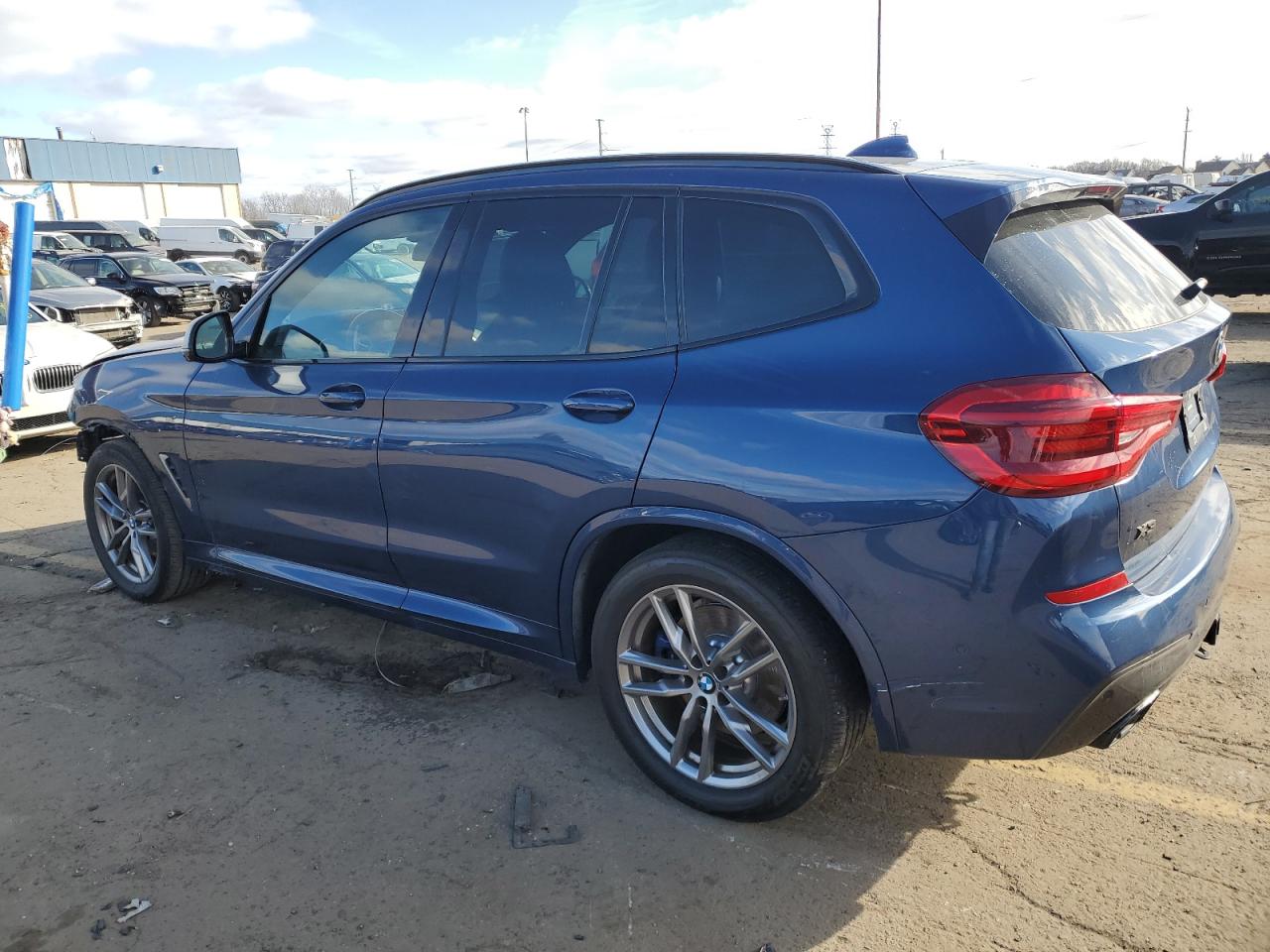 VIN 5UXTS3C56K0Z03920 2019 BMW X3 no.2