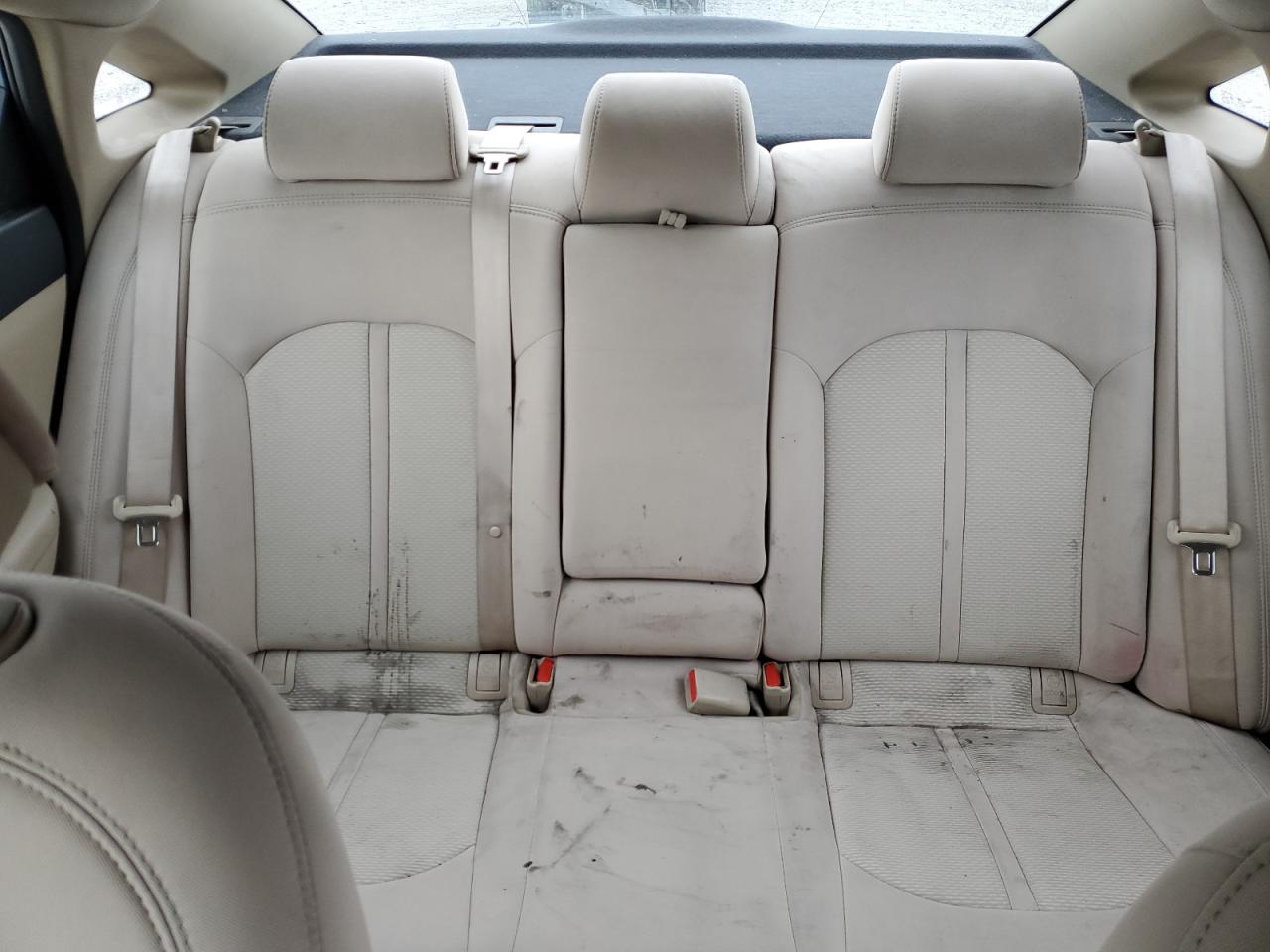 2016 Hyundai Sonata - Image 10