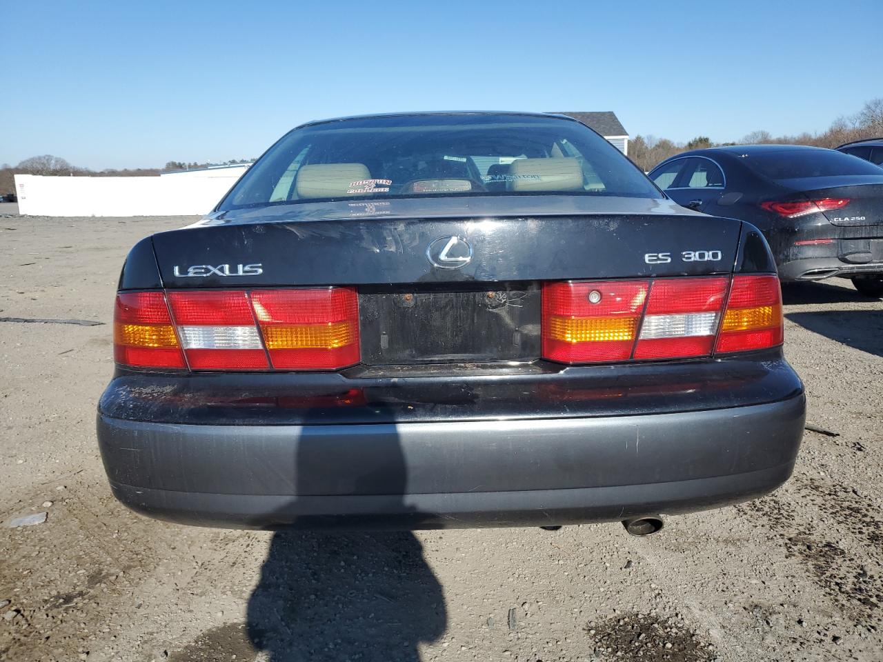 1998 Lexus ES - Image 6