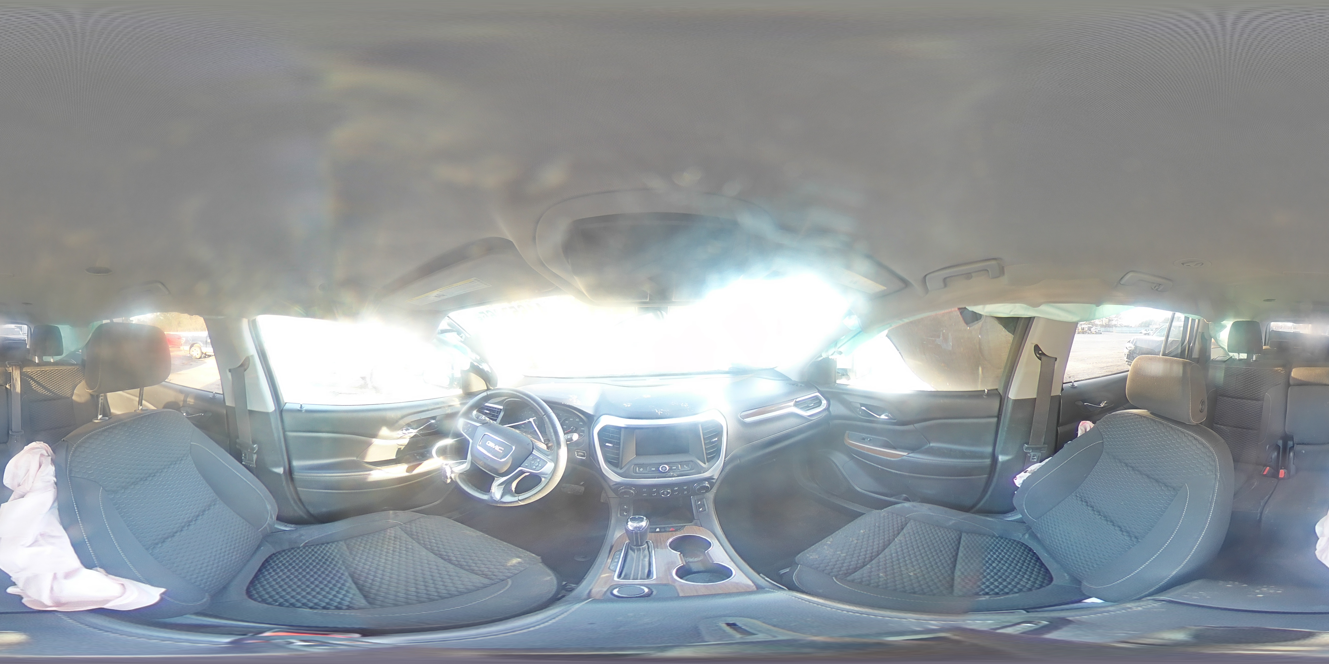 2017 GMC Acadia - Image 15