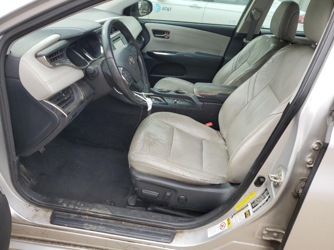 2014 Toyota Avalon - Image 7