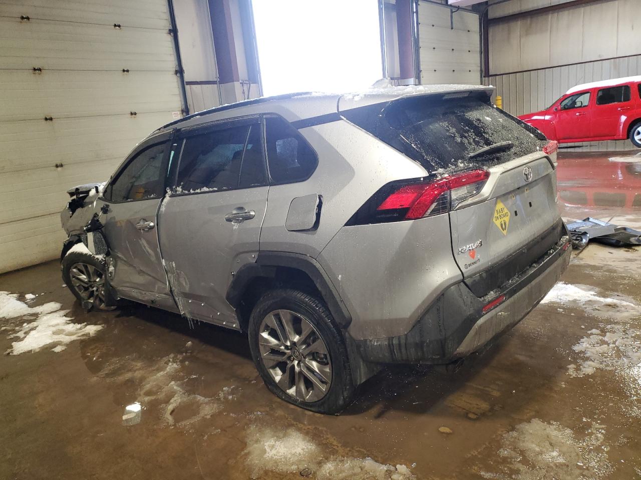 2024 Toyota RAV 4 - Image 2