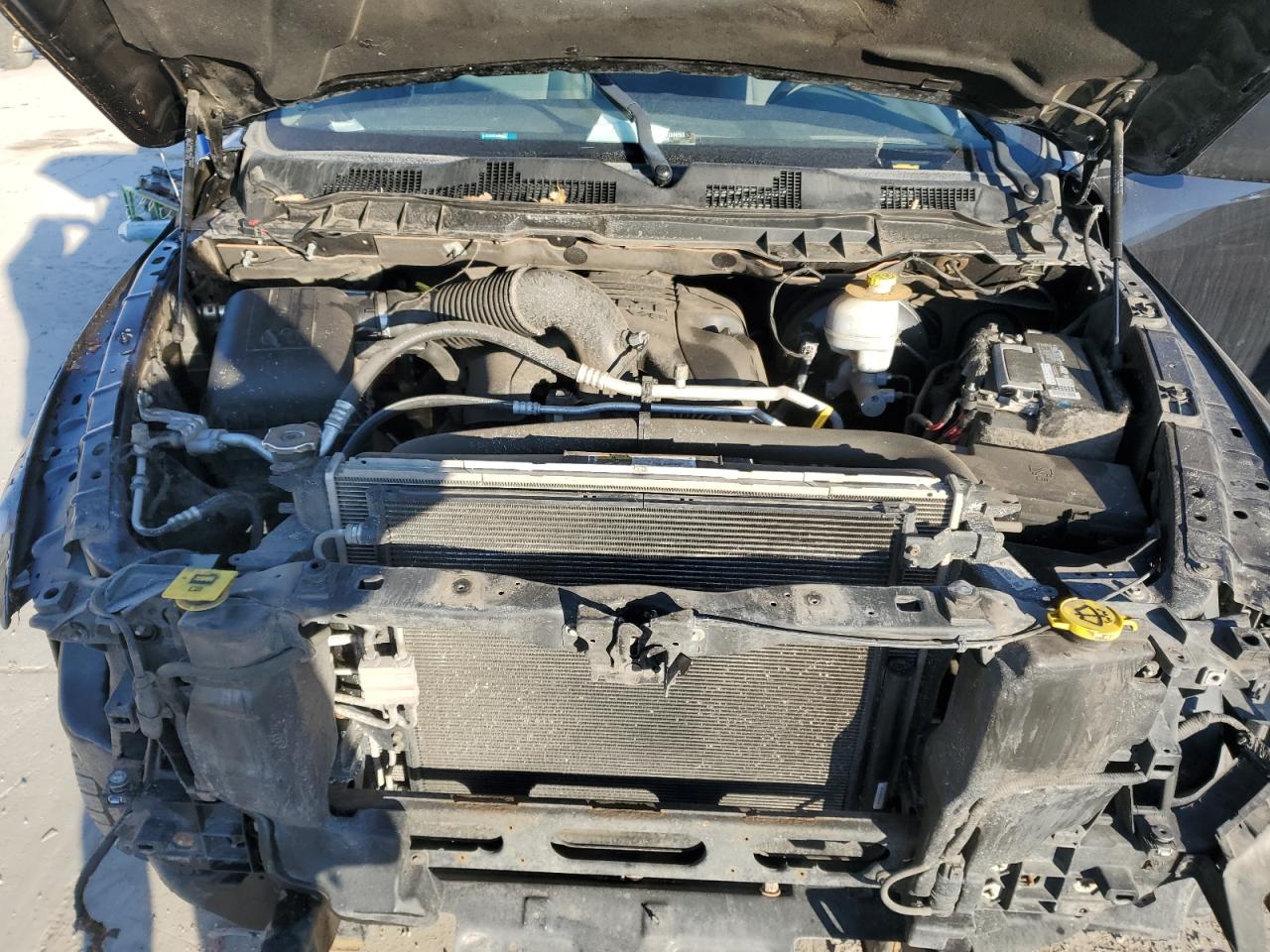2016 RAM 1500 - Image 12