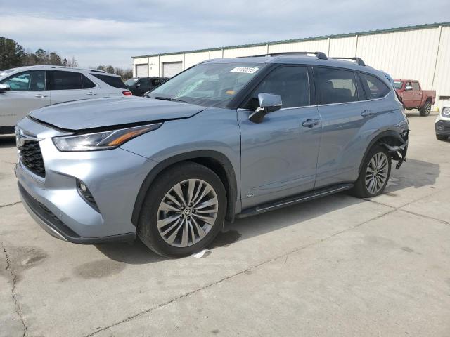 TOYOTA HIGHLANDER 2022