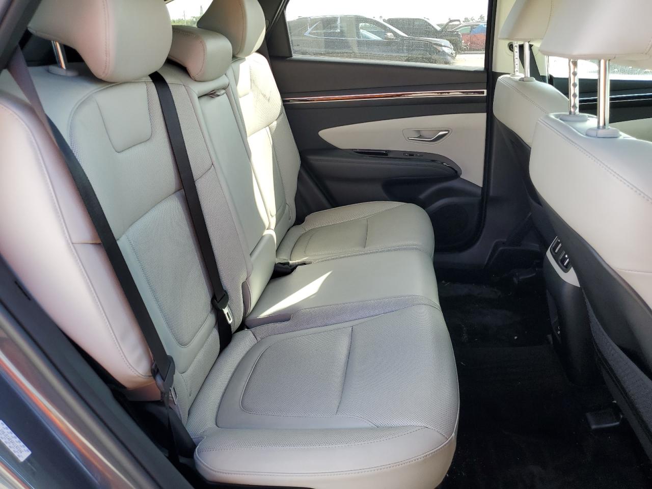 2023 Hyundai Tucson - Image 11