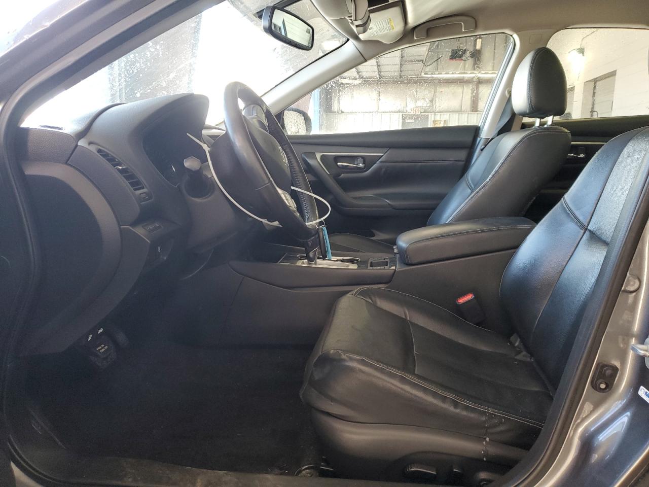 2018 Nissan Altima - Image 7
