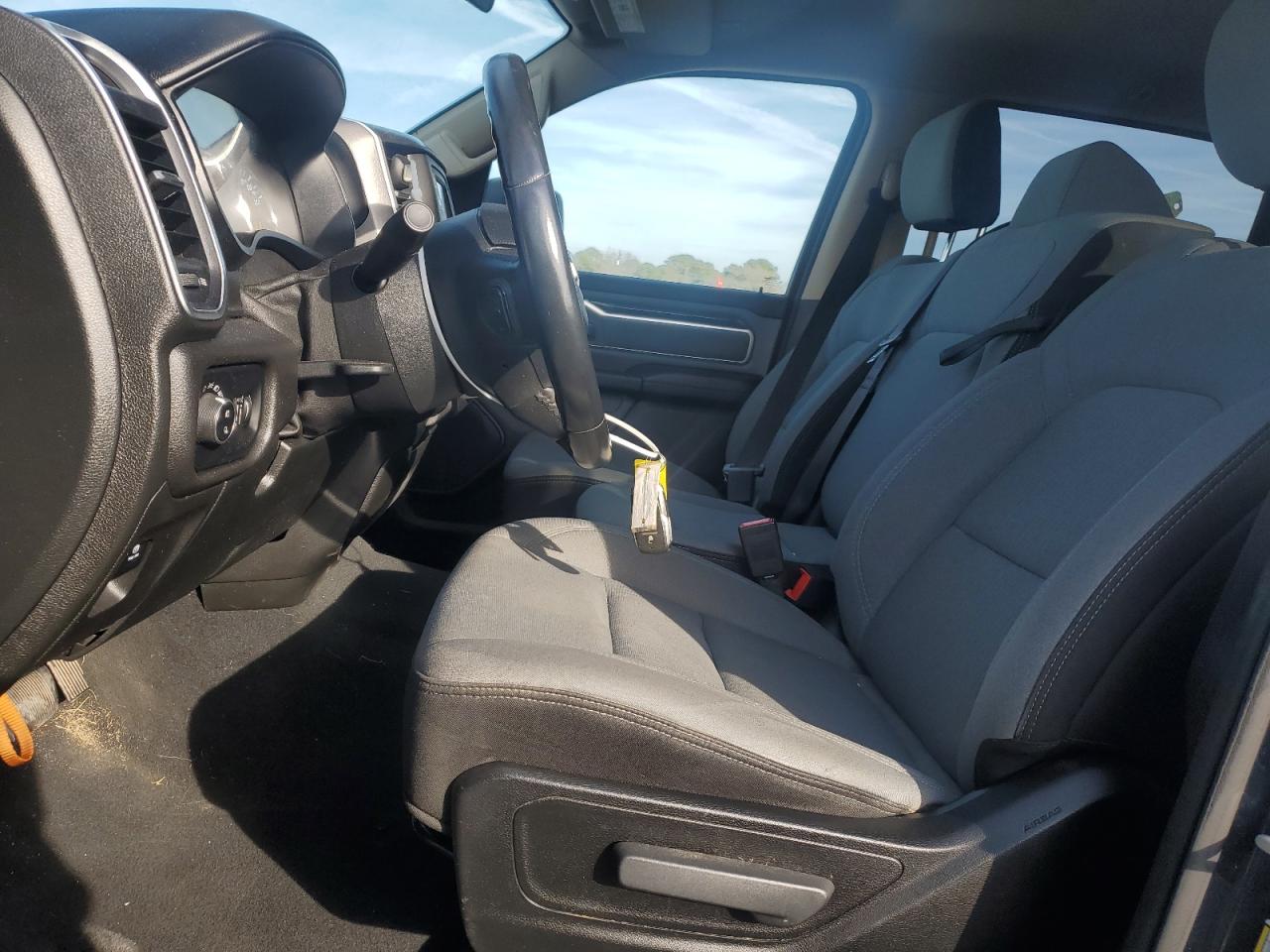 2019 RAM 1500 - Image 7