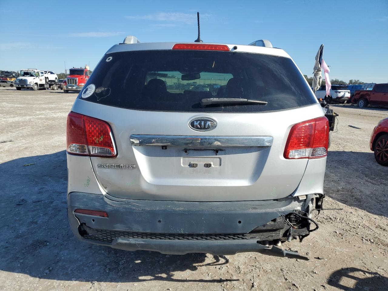 2011 Kia Sorento - Image 6