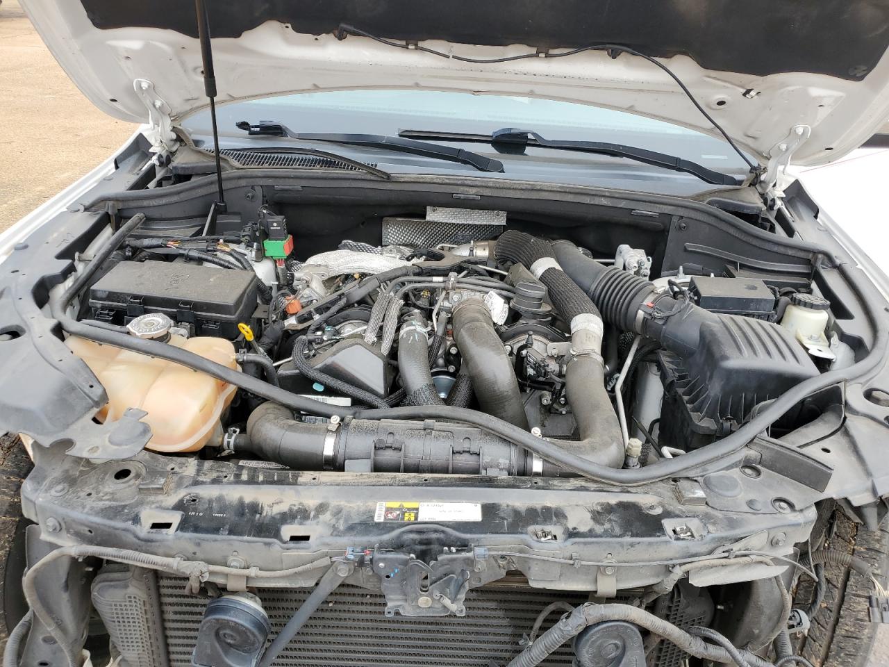 2015 Jeep Grand Cherokee - Image 12