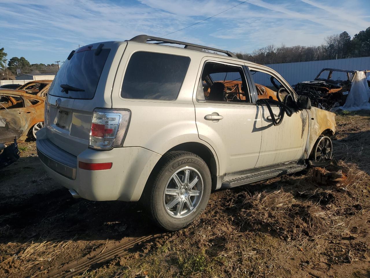 2009 Mercury Mariner - Image 3