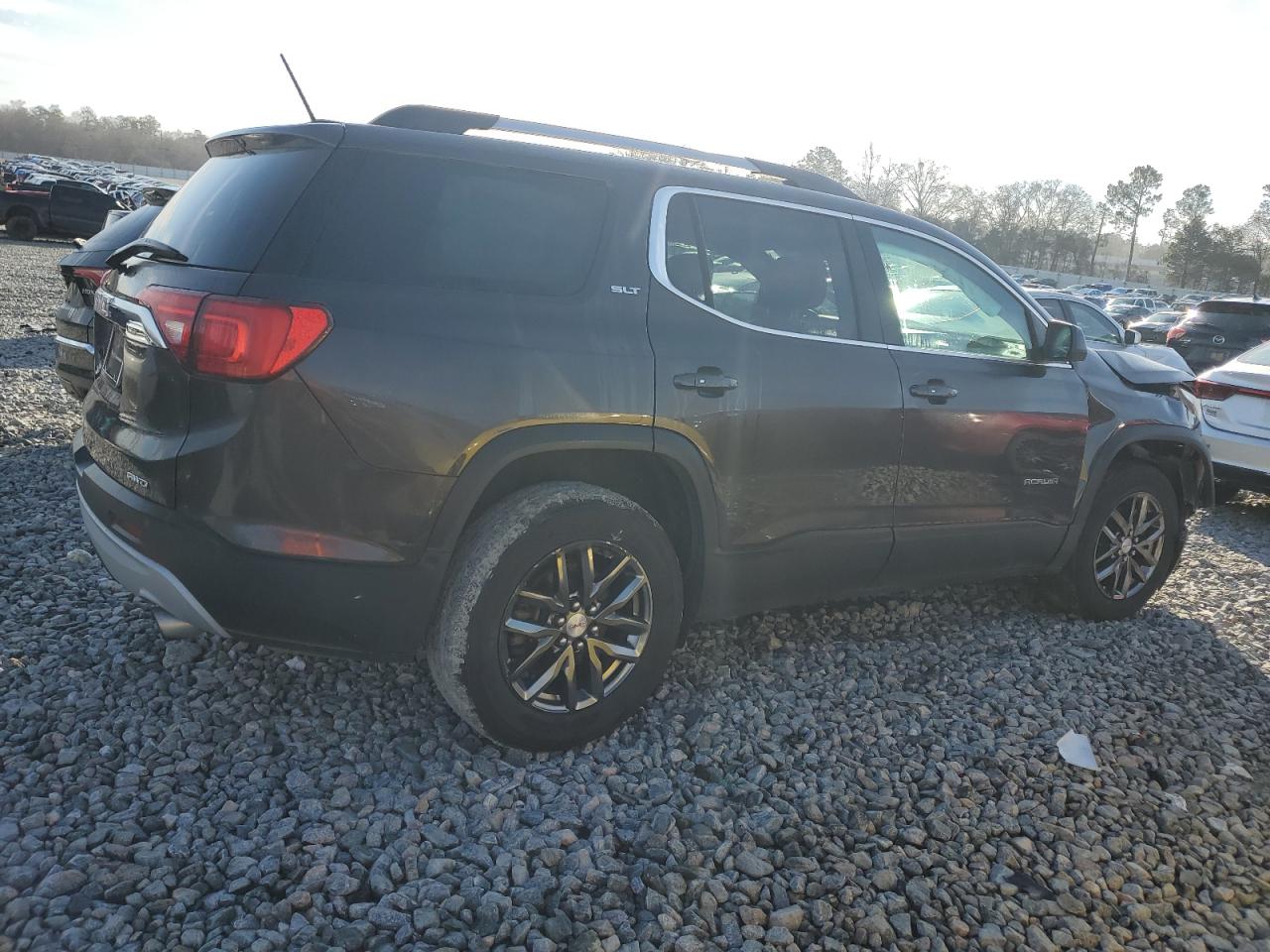 2017 GMC Acadia - Image 3
