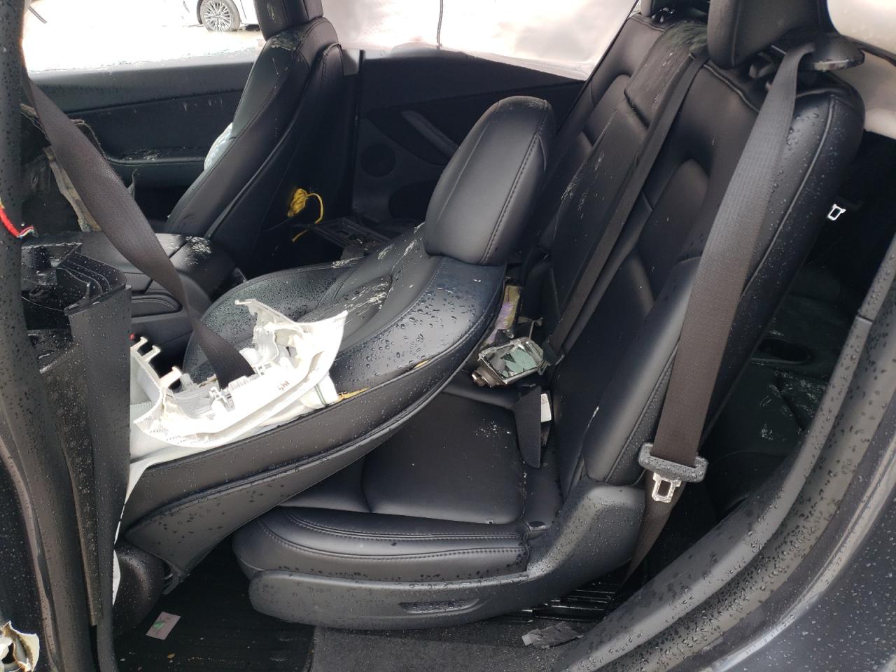 2022 Tesla Model Y VIN: 7SAYGAEEXNF364186 Lot: 42084815