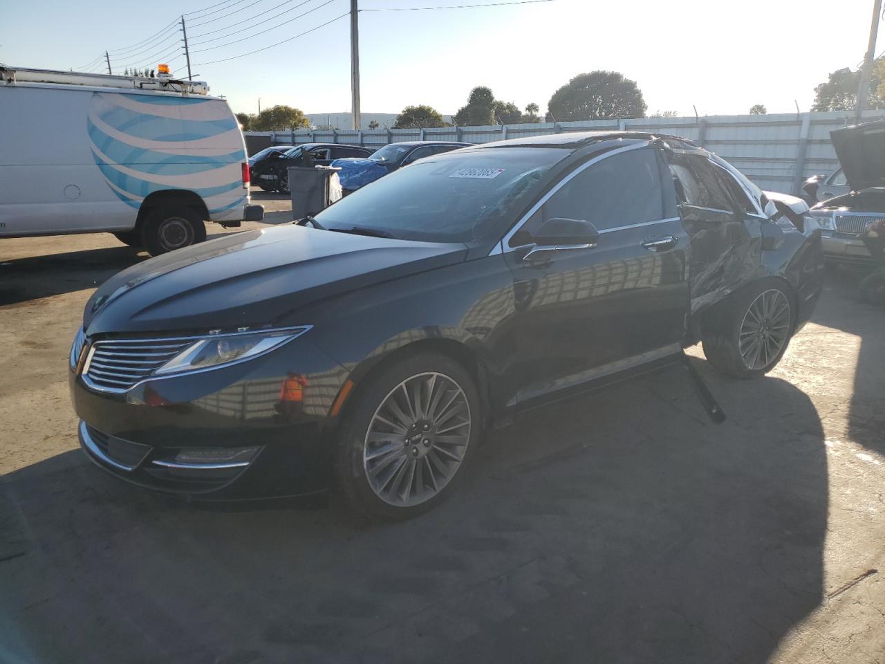 2015 Lincoln MKZ - Image 1