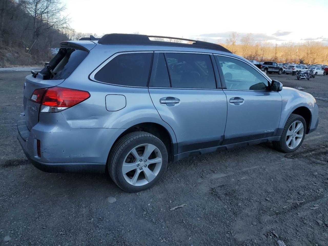 VIN 4S4BRBCC8E3319096 2014 SUBARU OUTBACK no.3