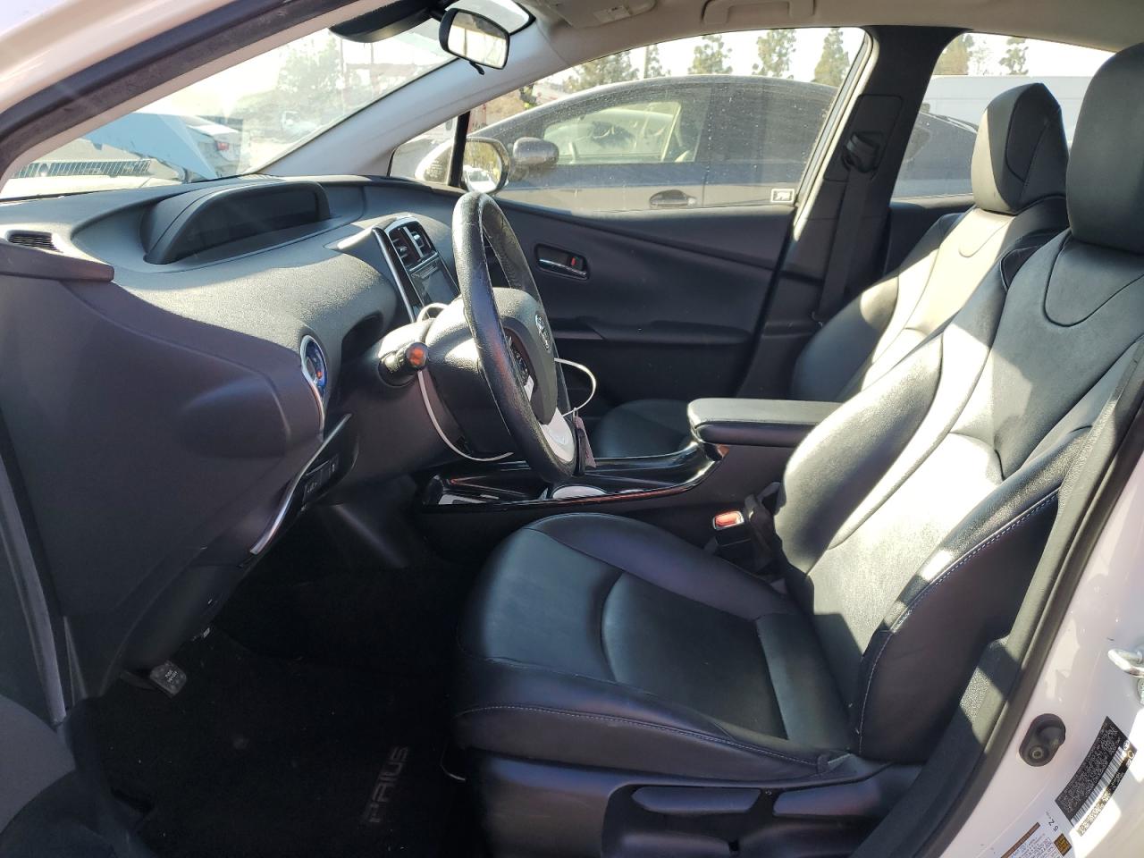 2016 Toyota Prius - Image 7