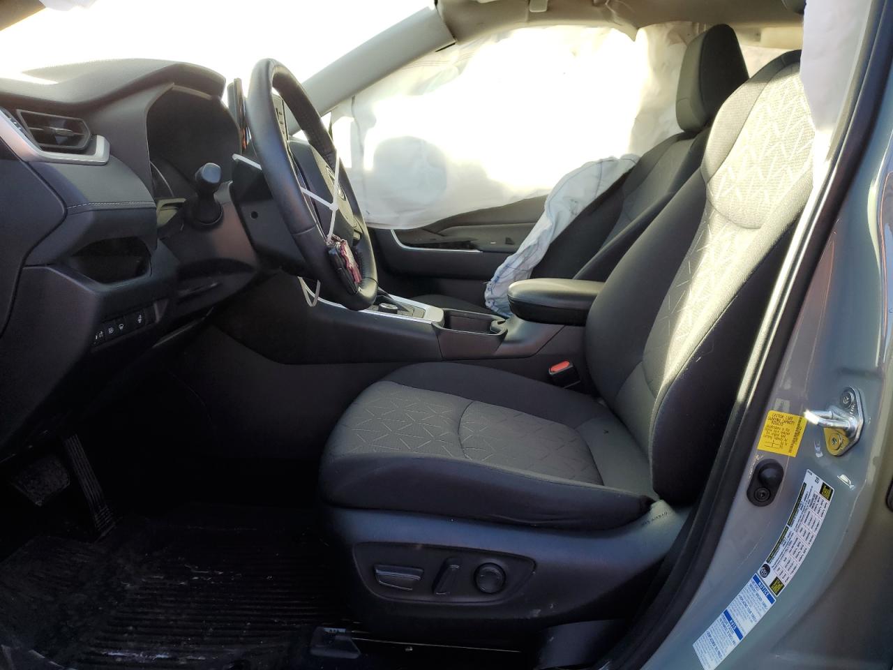 2021 Toyota RAV 4 - Image 7