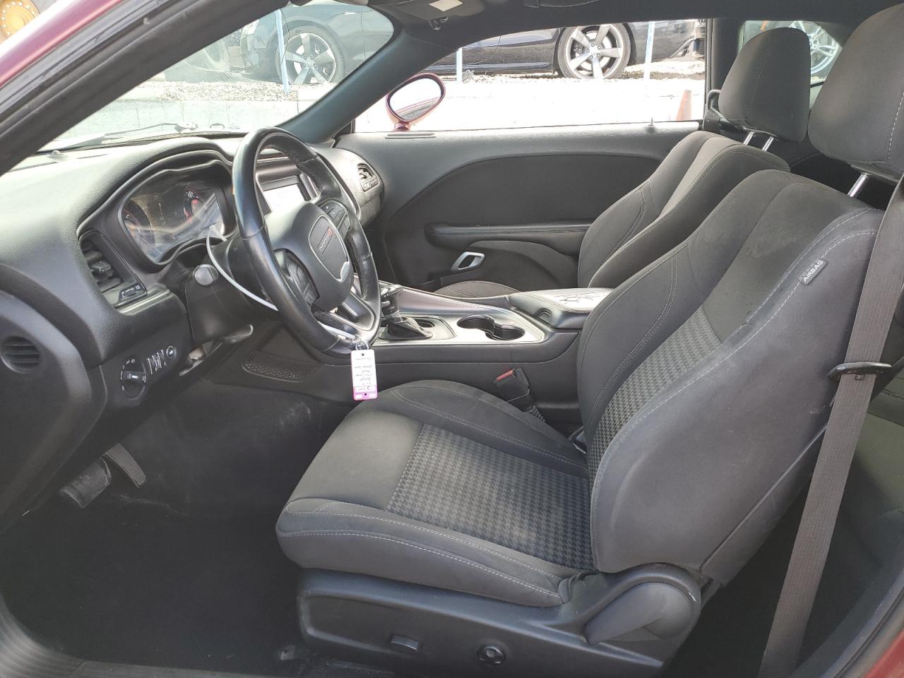 2019 Dodge Challenger - Image 7