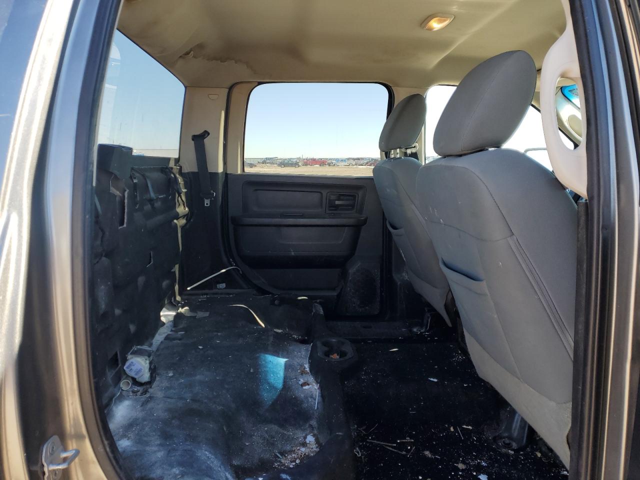 2013 RAM 1500 - Image 10