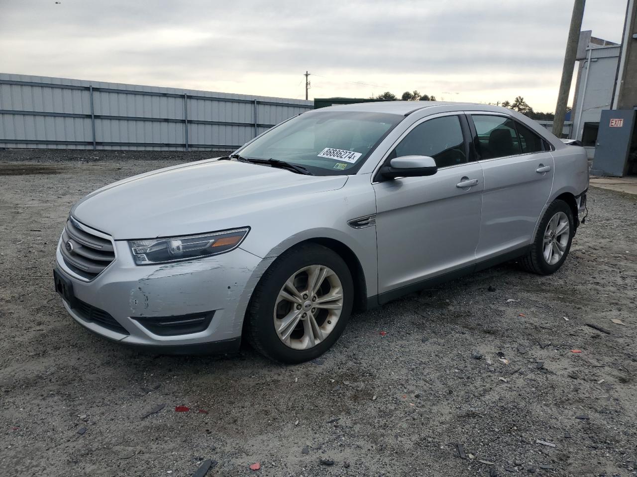 VIN 1FAHP2E87GG131183 2016 FORD TAURUS no.1