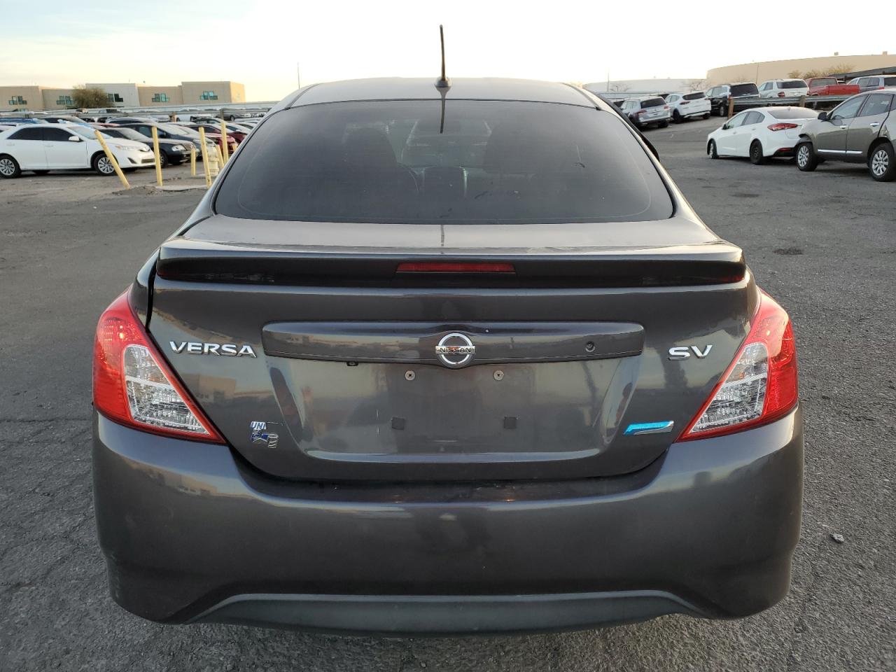 2015 Nissan Versa - Image 6